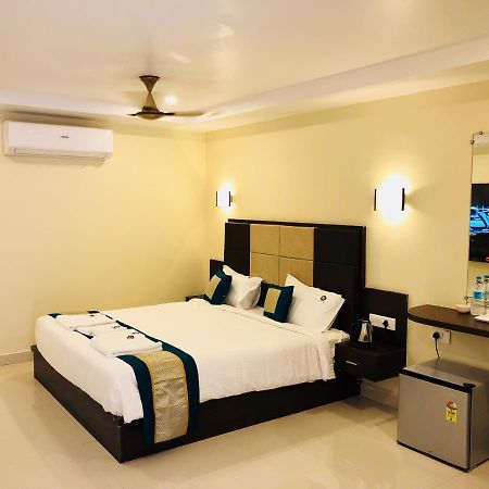 Hotel Fortune M R Grands Suluru Ngoại thất bức ảnh