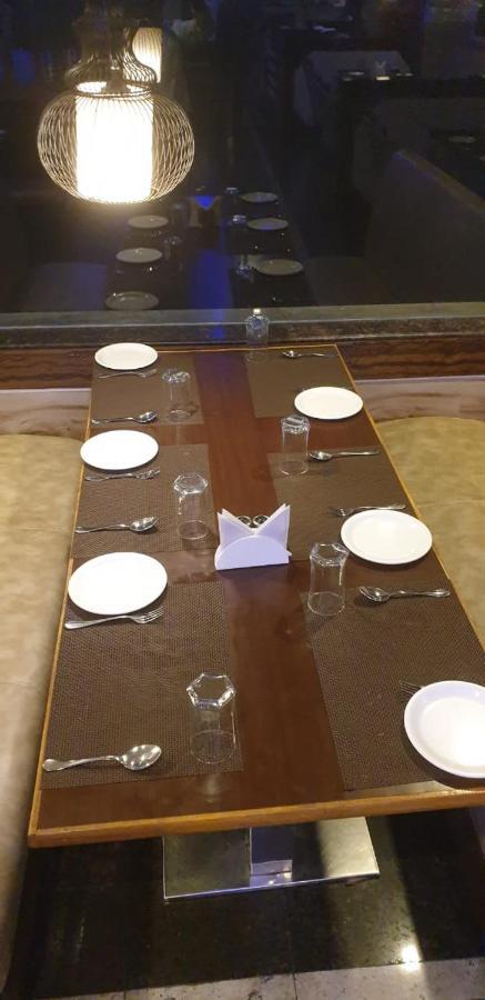 Hotel Fortune M R Grands Suluru Ngoại thất bức ảnh